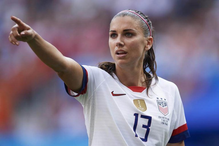 Top Highest-Paid Female Athletes 2024 | Earnings List